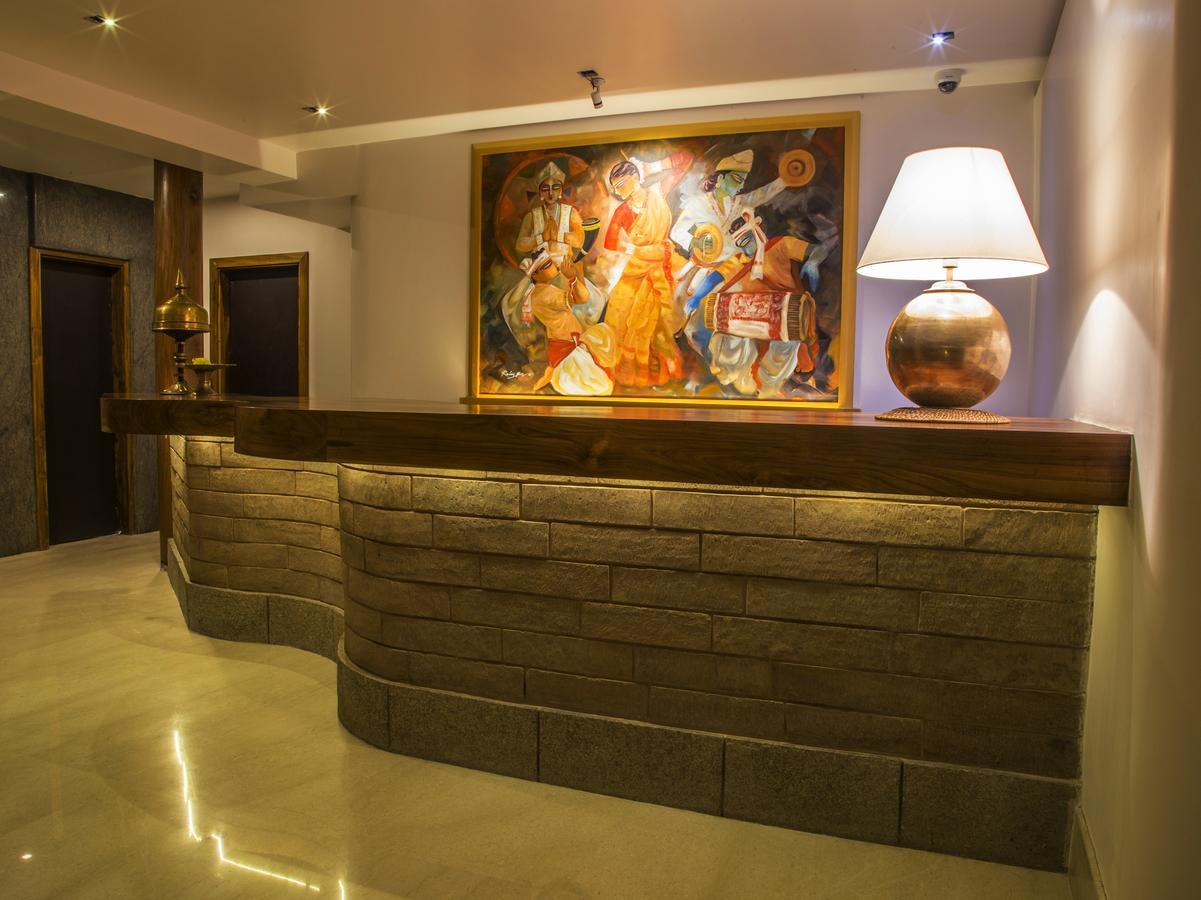 The Guwahati Address By Centre Point Zewnętrze zdjęcie